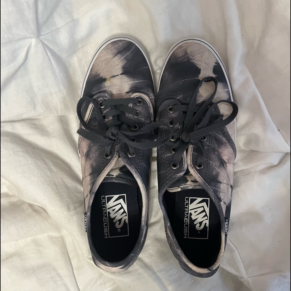 Vans Tie Dye Size 9.5 Womens Shoe